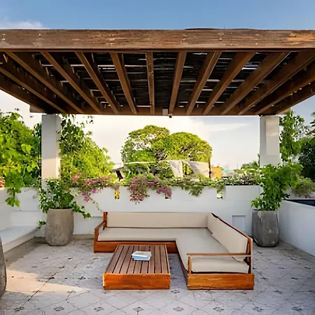 Old City | Stylish 5br House W/ Pool & Rooftop * Cartagena