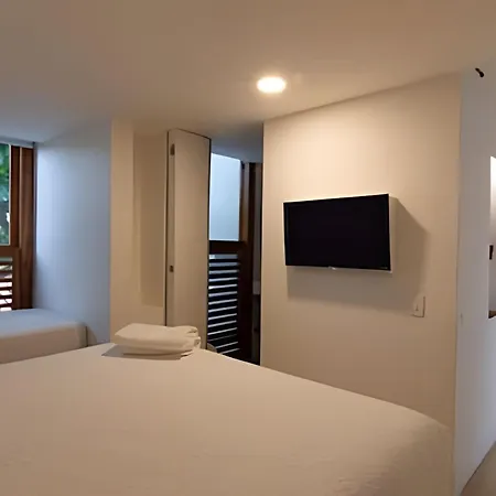Old City | Stylish 5br House W/ Pool & Rooftop Holiday home Cartagena