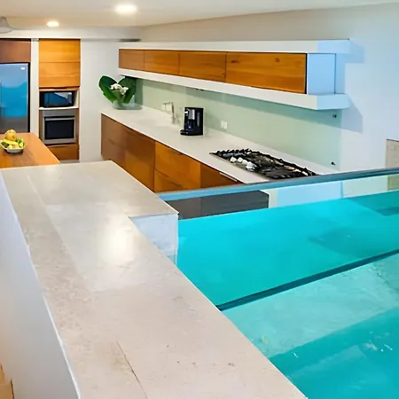 Old City | Stylish 5br House W/ Pool & Rooftop